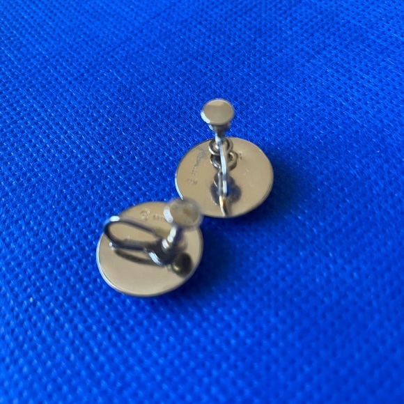 Earrings - Picture 4 of 4